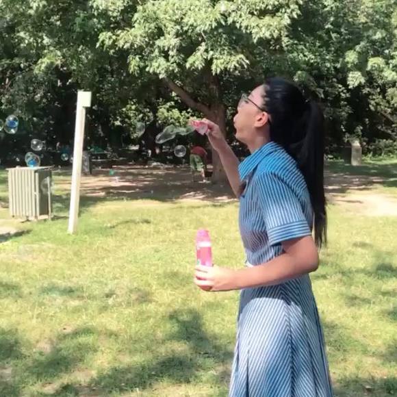 Meet your Posher, Erine - Picture 1 of 1